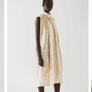 COS Sleeveless Gathered Smock Floral Yellow Dress